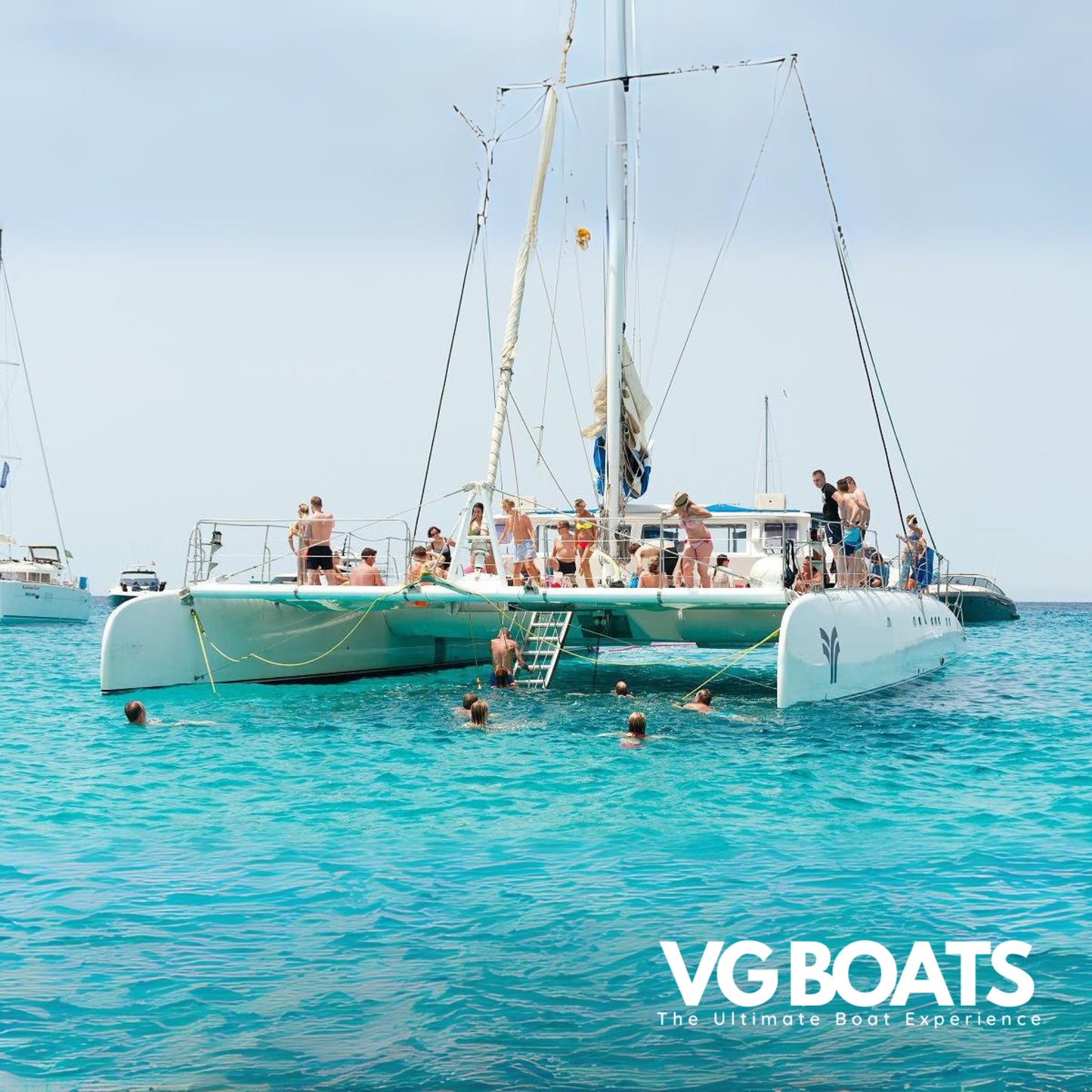 CATAMARAN (95pax) - VG BOATS | The Ultimate Boat Experience