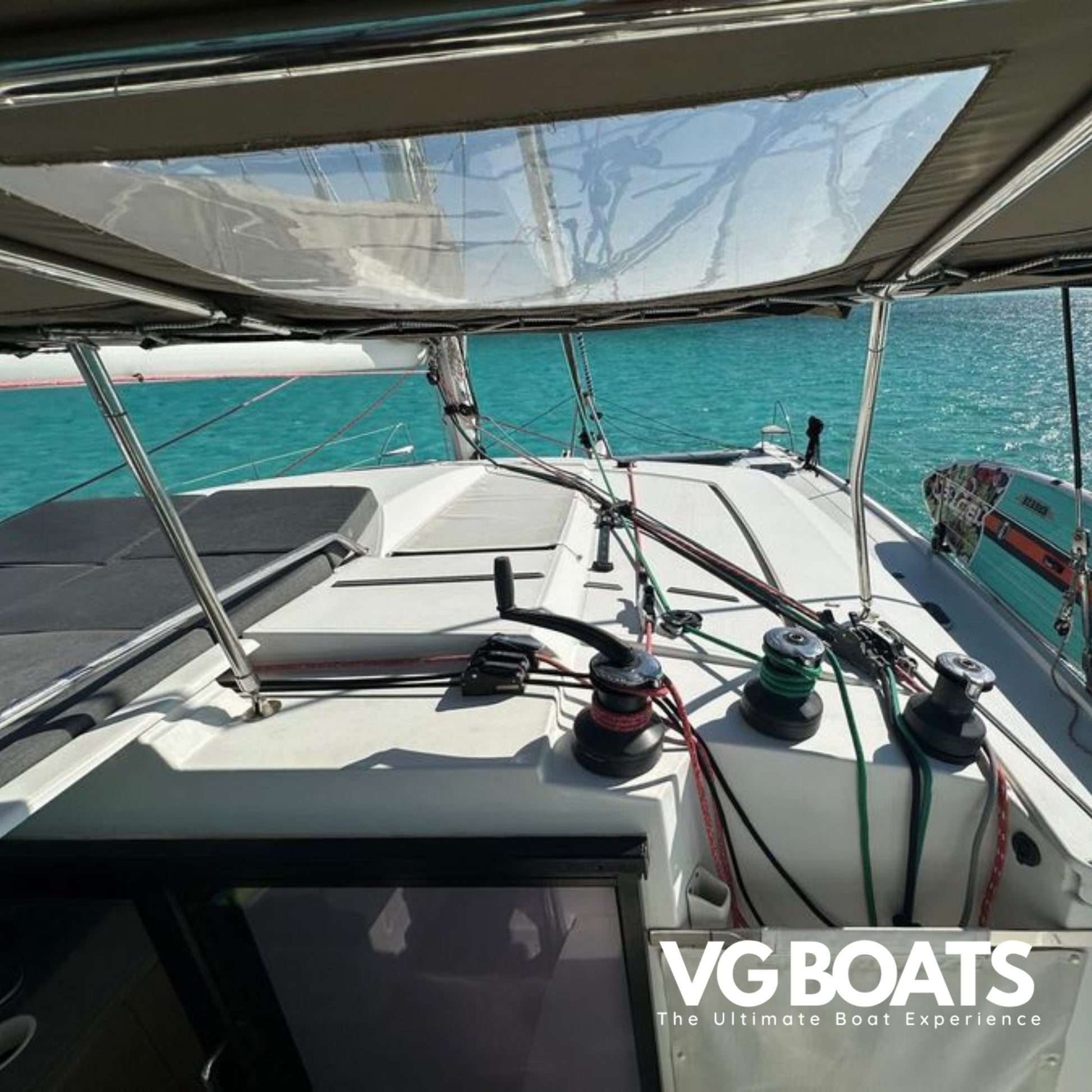 FOUNTAINE PAJOT HELIA 44 - VG BOATS | The Ultimate Boat Experience