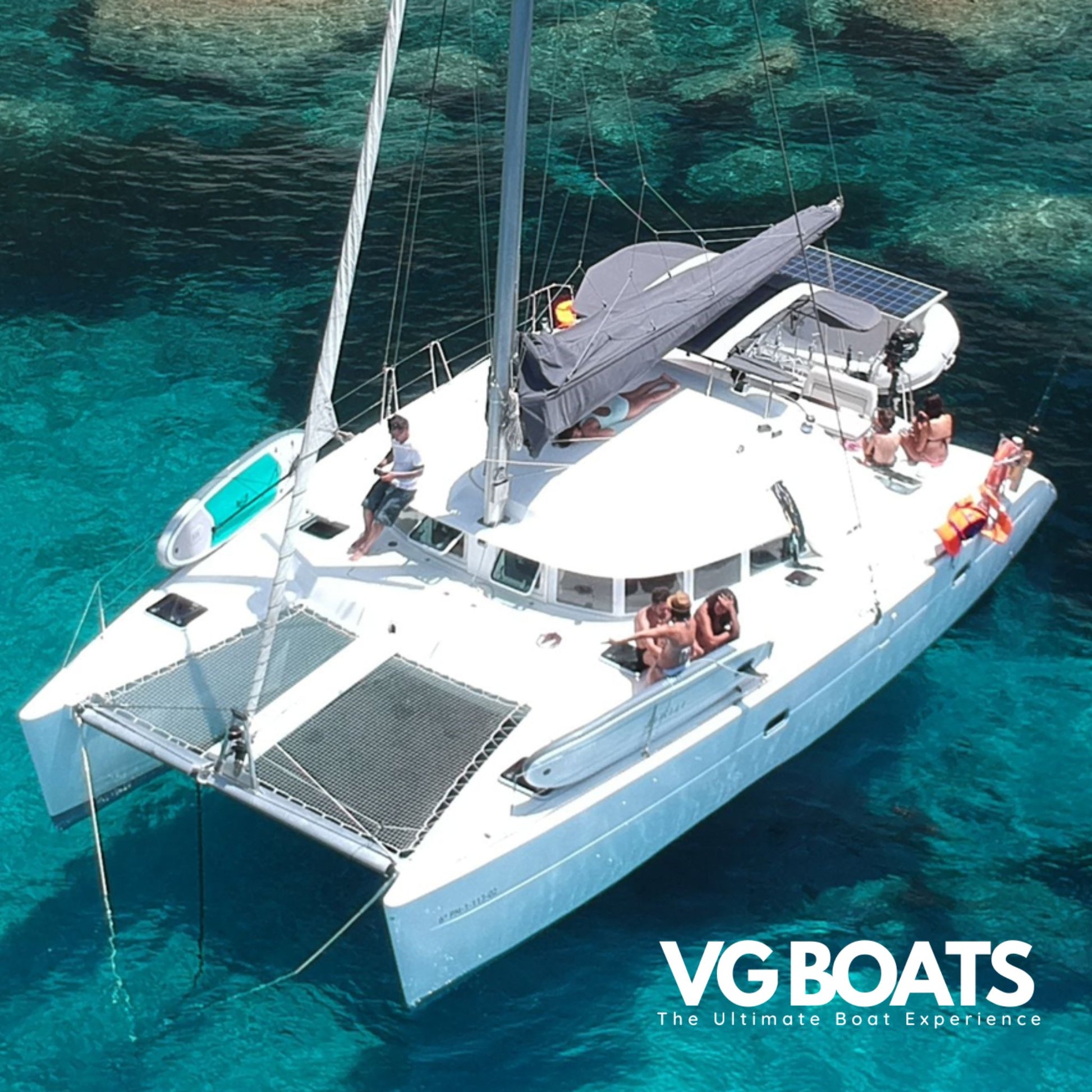 LAGOON 380 - VG BOATS | The Ultimate Boat Experience