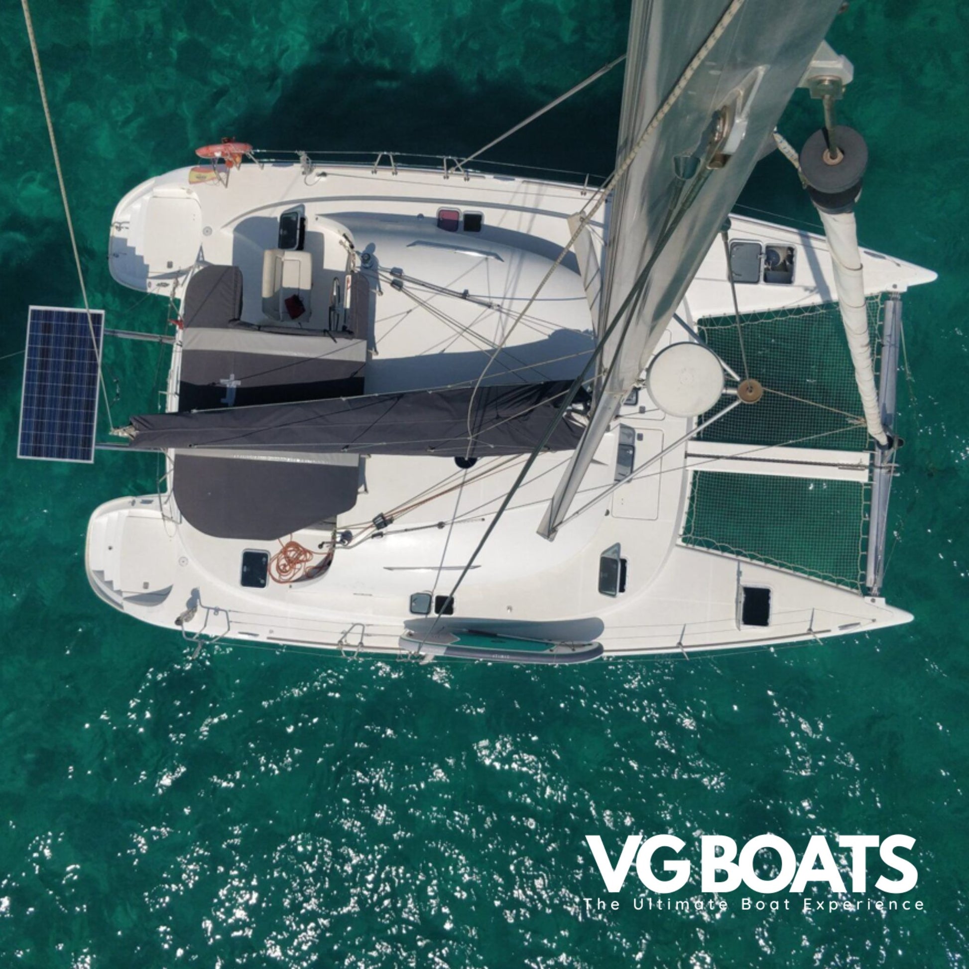 LAGOON 380 - VG BOATS | The Ultimate Boat Experience